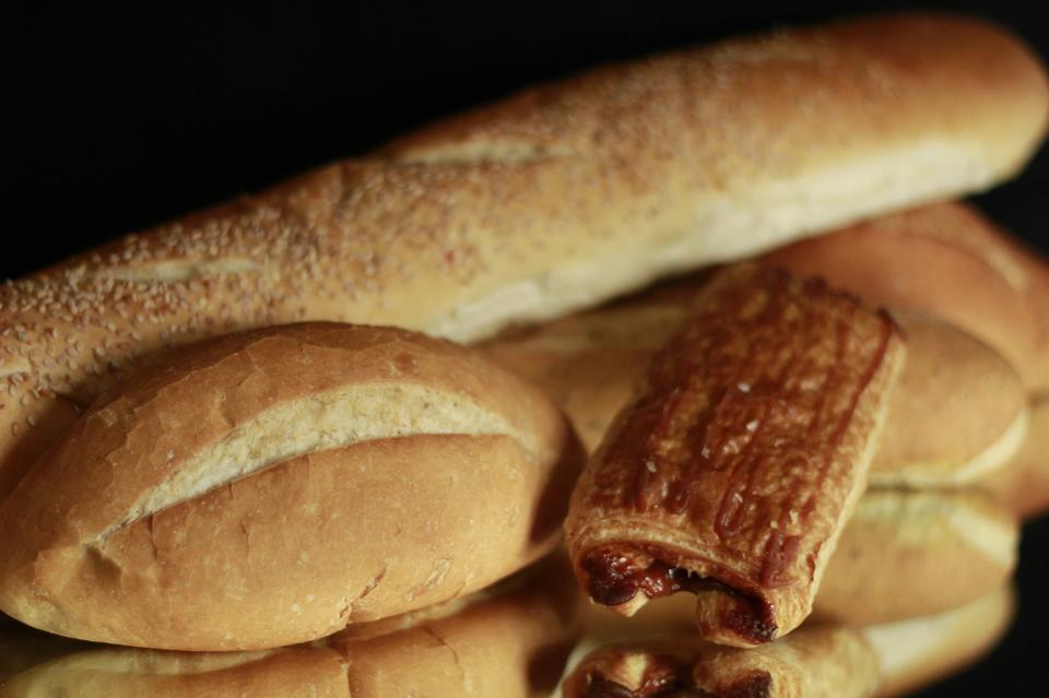 Free download high resolution image - free image free photo free stock image public domain picture  Fresh bread on wooden table