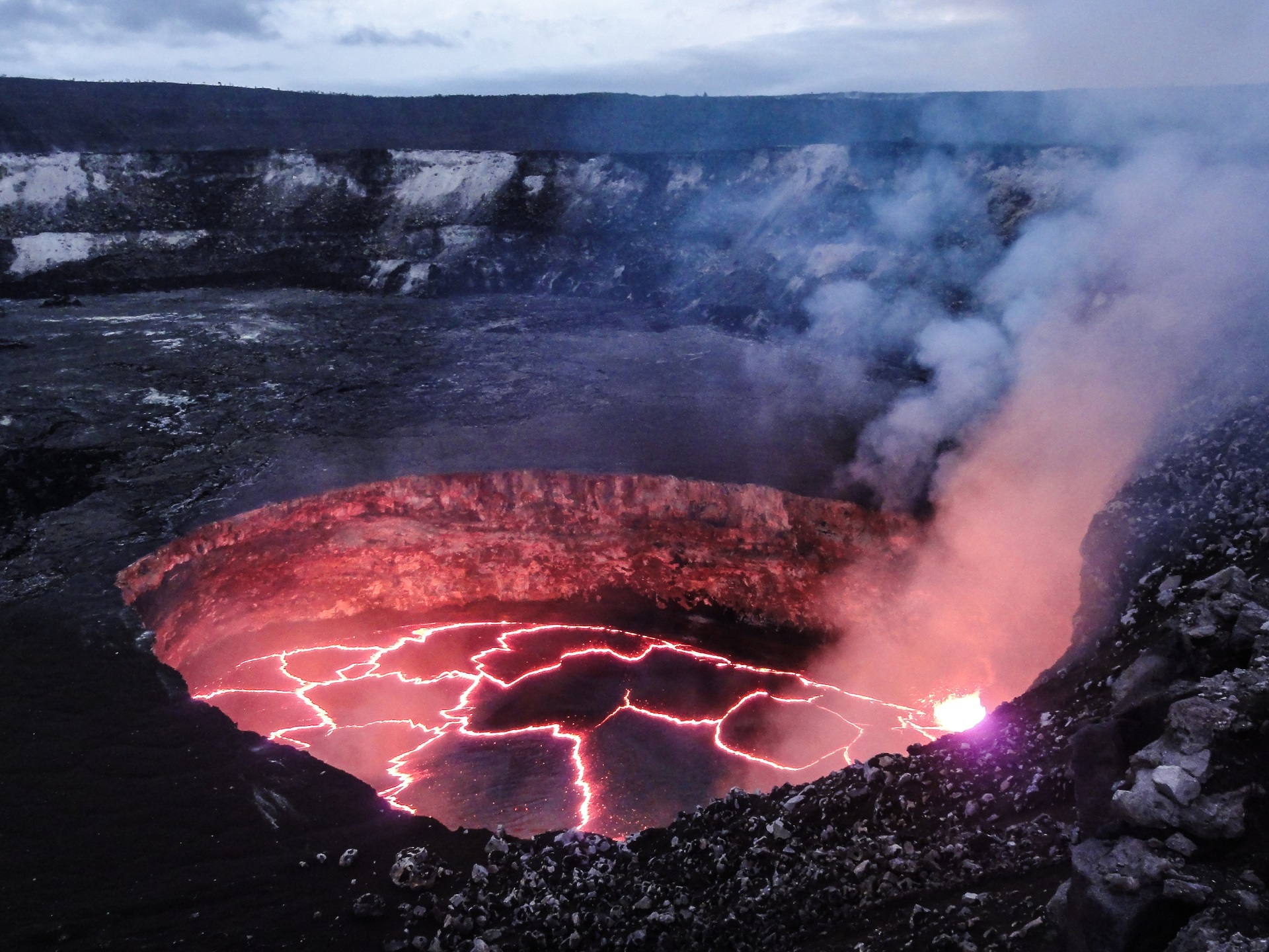 Free download high resolution image - free image free photo free stock image public domain picture -A lava flow emerges