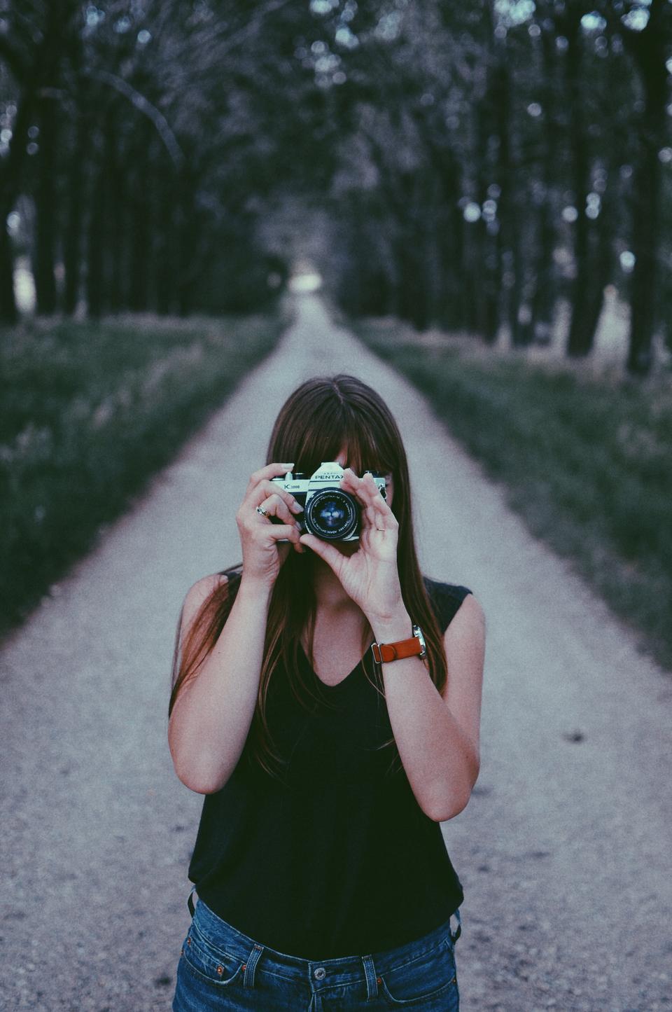 Free download high resolution image - free image free photo free stock image public domain picture  woman is a professional photographer