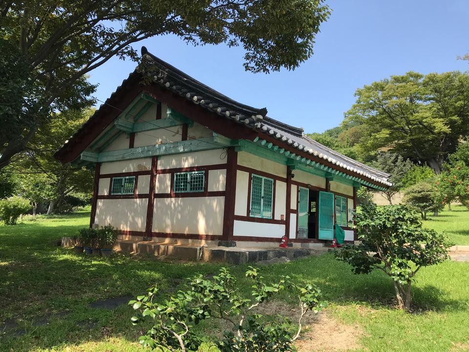 Free download high resolution image - free image free photo free stock image public domain picture  Chongryongsa  in Tongyeong South Korea