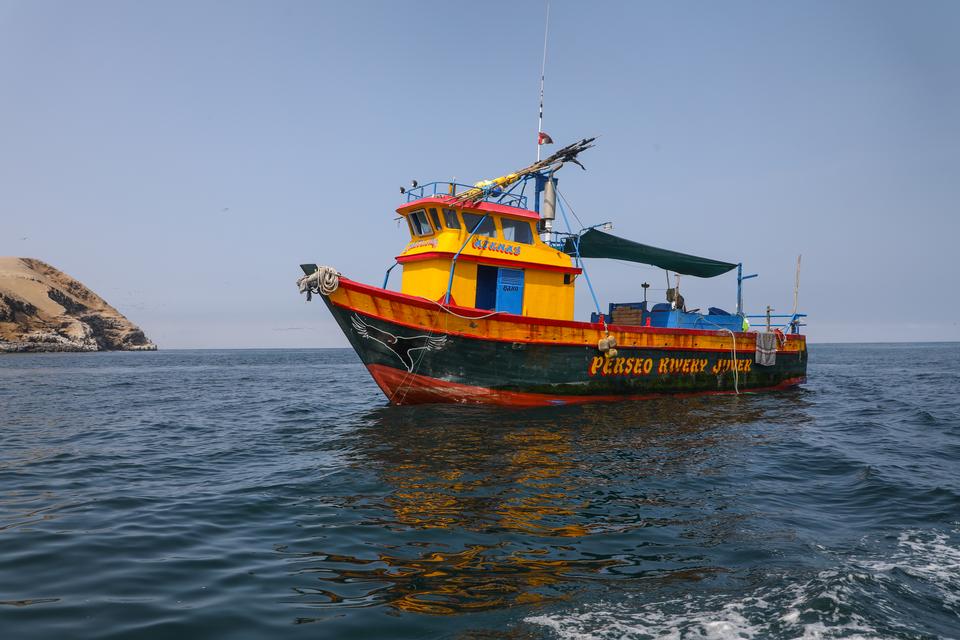 Free download high resolution image - free image free photo free stock image public domain picture  Fishing boat floating on the water, blue sea and sky