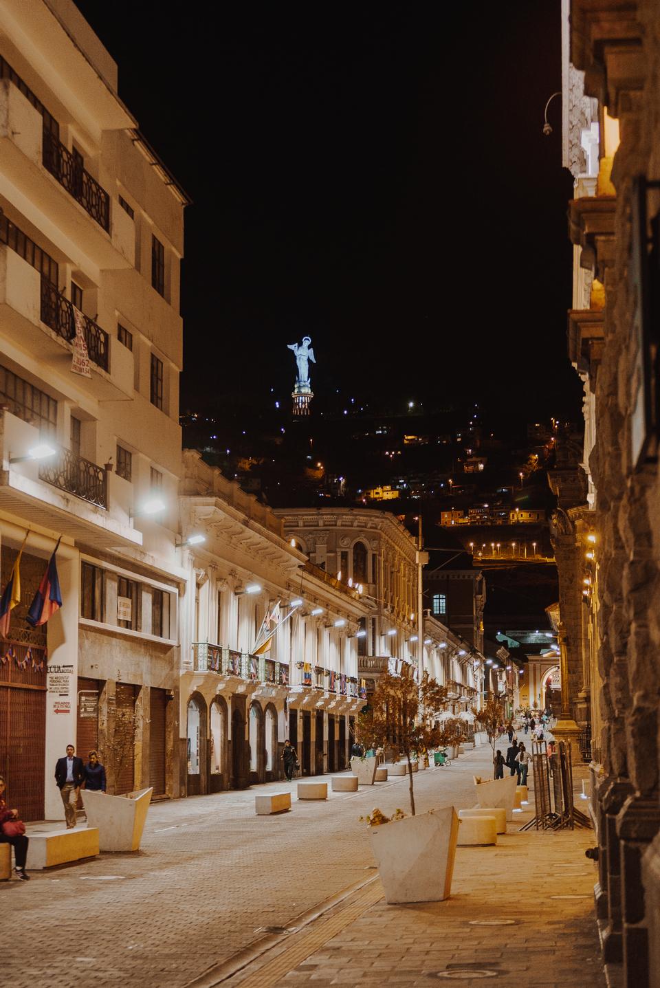 Free download high resolution image - free image free photo free stock image public domain picture  old colonial buildings in the center of Cuenca, Ecuador