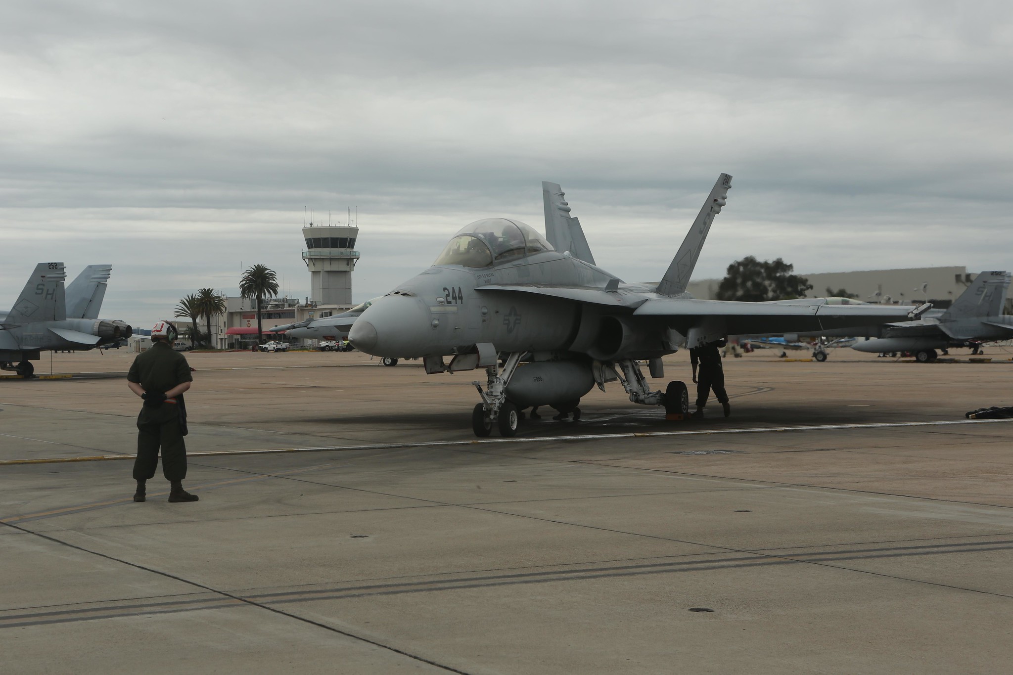 Free download high resolution image - free image free photo free stock image public domain picture -U.S. Marine Corps FA-18C Hornet aircraft