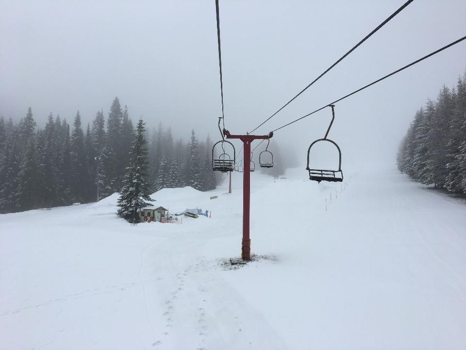 Free download high resolution image - free image free photo free stock image public domain picture  Ski lift with seats going over the mountain and paths