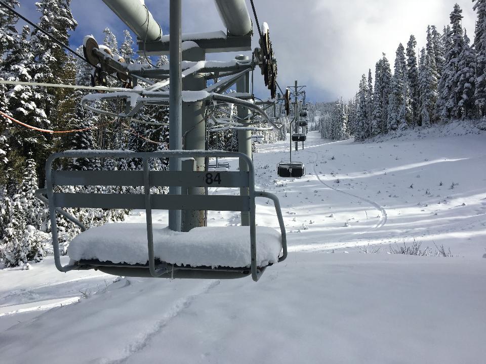 Free download high resolution image - free image free photo free stock image public domain picture  Ski lift with seats going over the mountain and paths