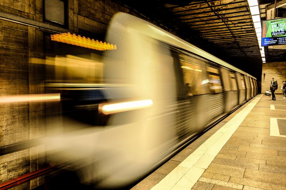 Free download high resolution image - free image free photo free stock image public domain picture  Subway tunnel with Motion blur of a city