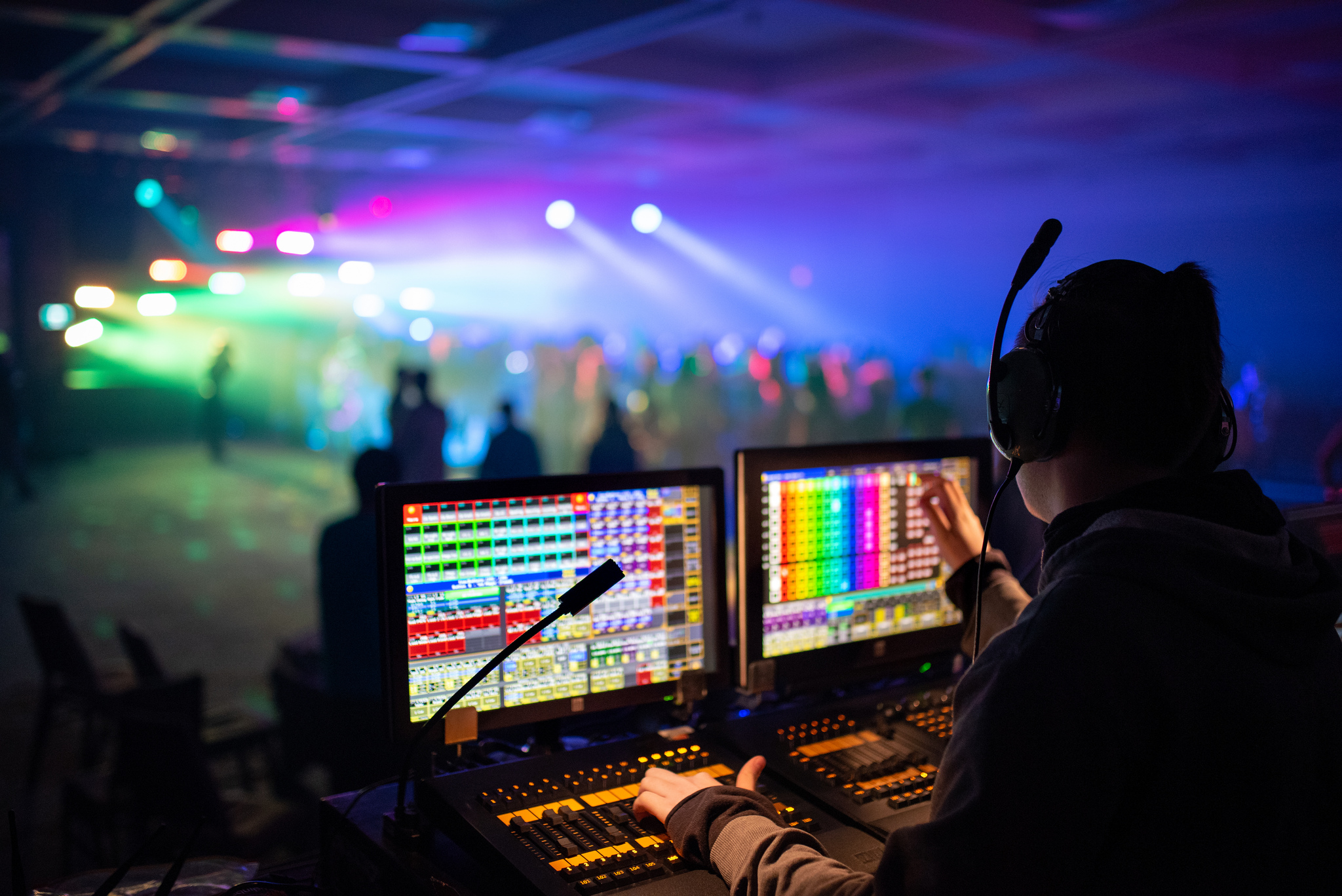 Free download high resolution image - free image free photo free stock image public domain picture -Operators at control panels