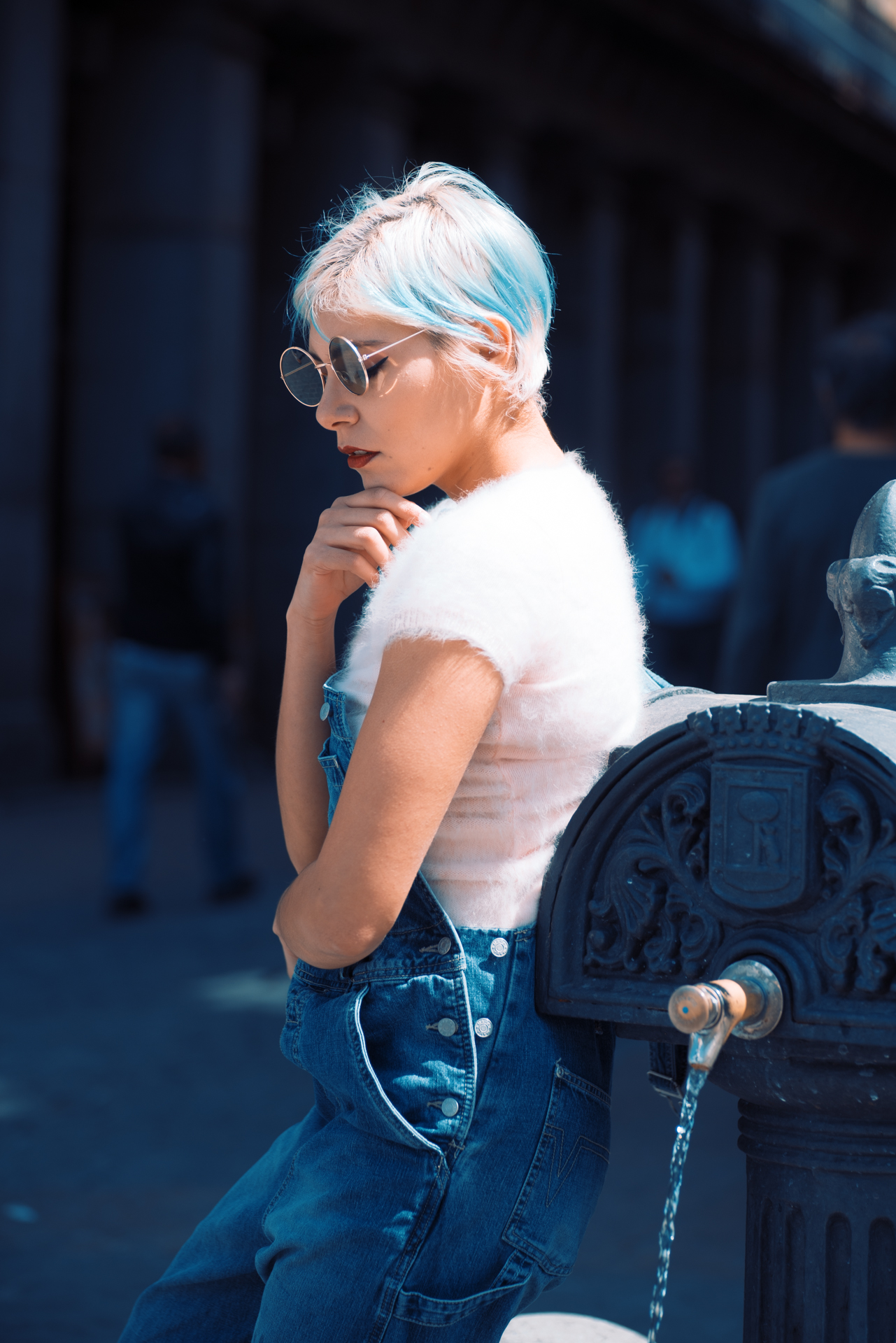 Free download high resolution image - free image free photo free stock image public domain picture -Beautiful young woman walking on the street