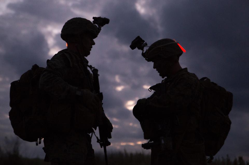 Free download high resolution image - free image free photo free stock image public domain picture  Military silhouettes of soldiers against the backdrop of sunset