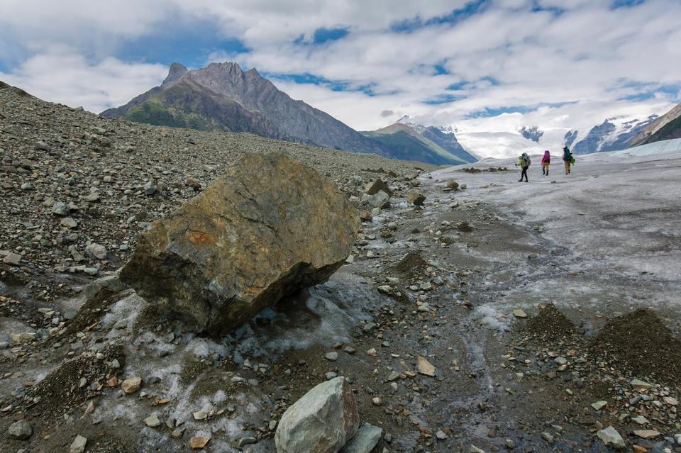 Free download high resolution image - free image free photo free stock image public domain picture  Backpackers Exploring the Root Glacier