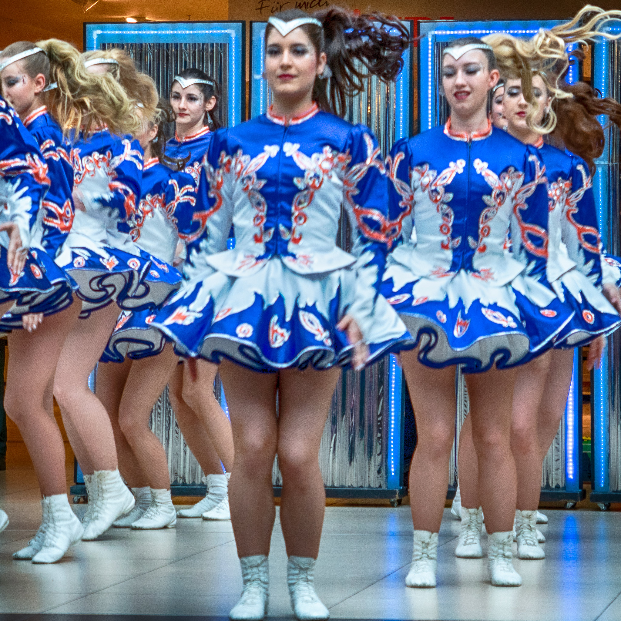 Free download high resolution image - free image free photo free stock image public domain picture -Group of cheerleaders in action