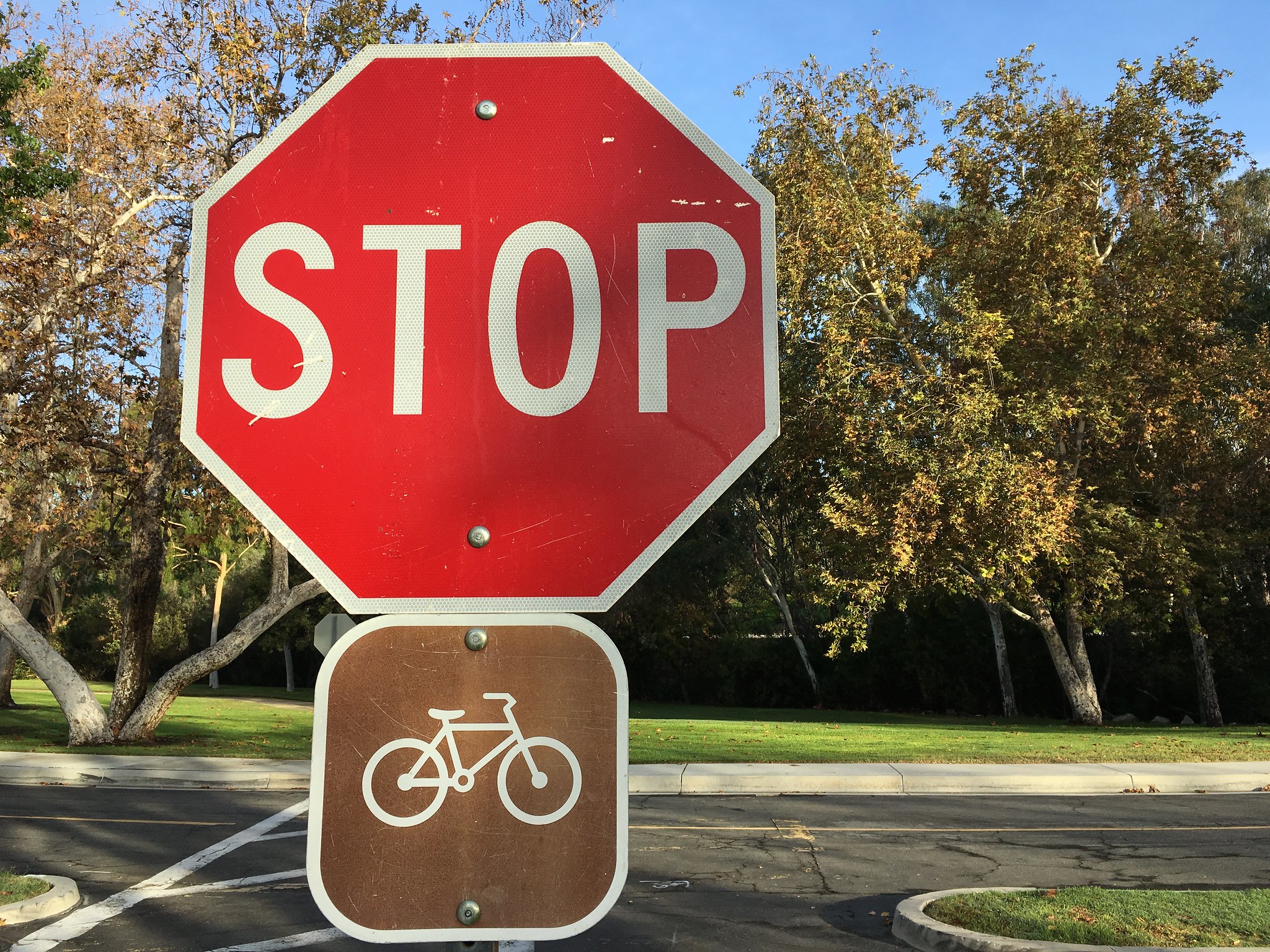 Free download high resolution image - free image free photo free stock image public domain picture -Stop sign at a junction