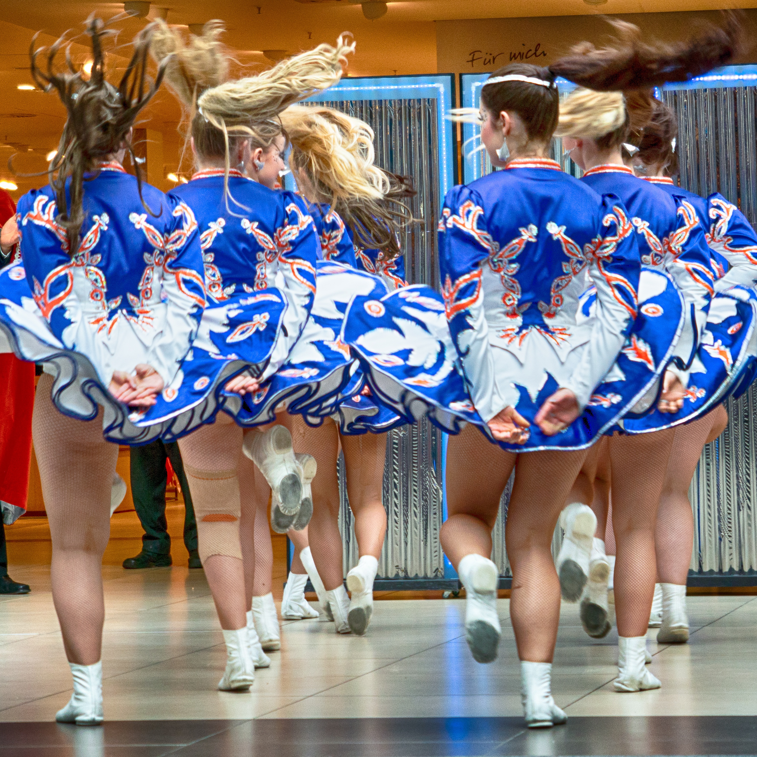 Free download high resolution image - free image free photo free stock image public domain picture -Group of cheerleaders in action