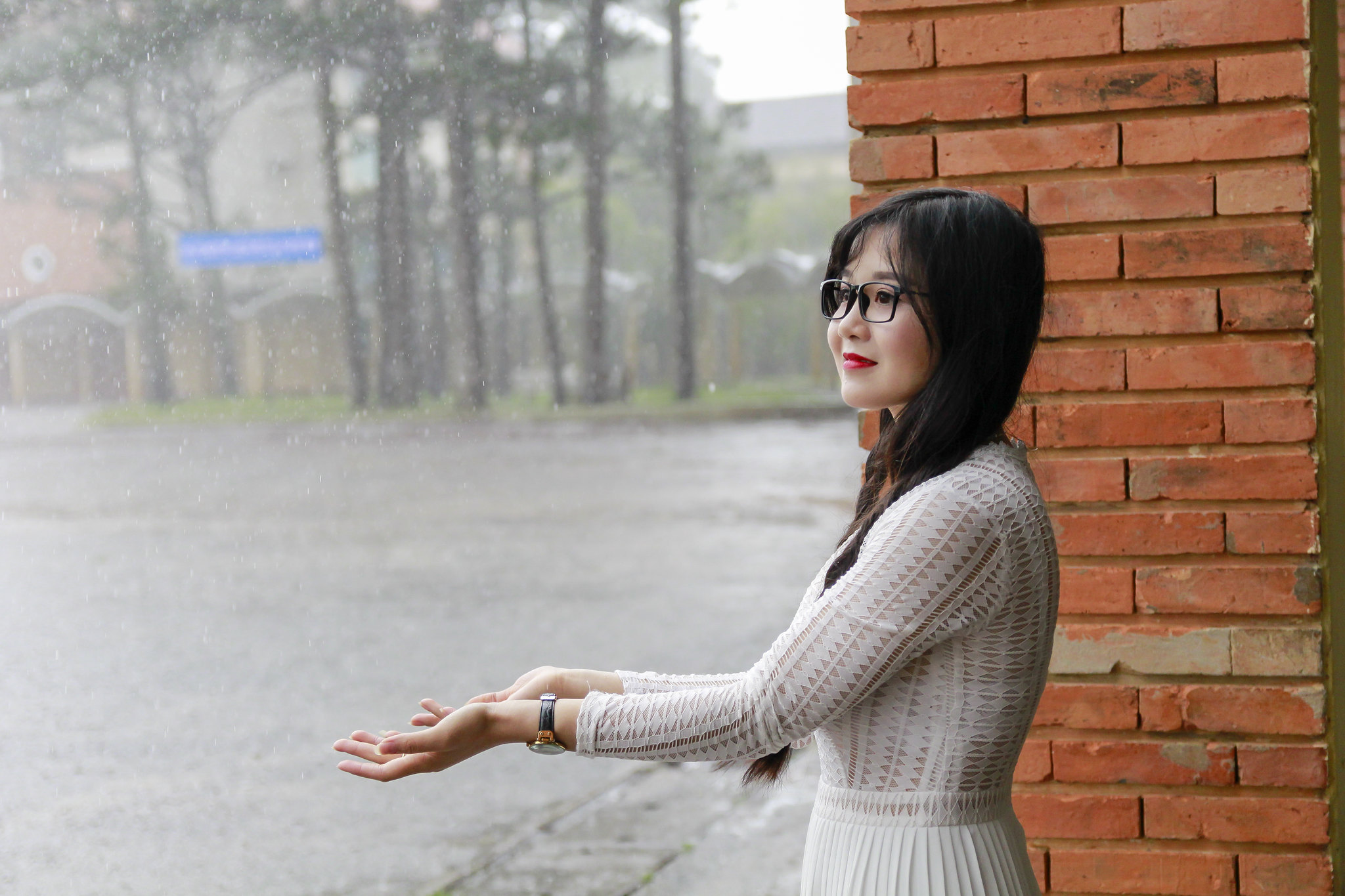 Free download high resolution image - free image free photo free stock image public domain picture -Japanese Woman standing under the rain