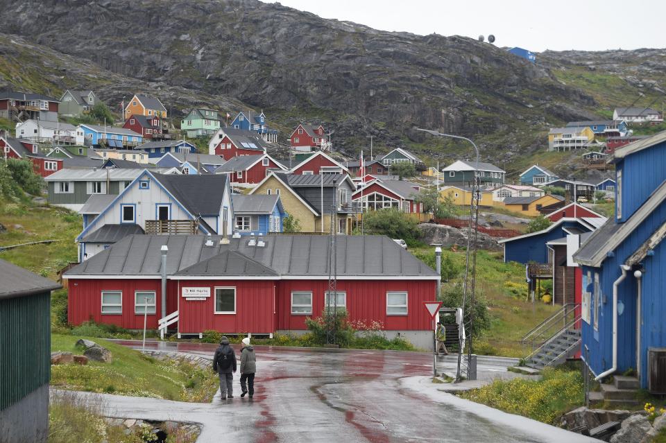 Free download high resolution image - free image free photo free stock image public domain picture  beautiful village in Greenland. Qaqortoq