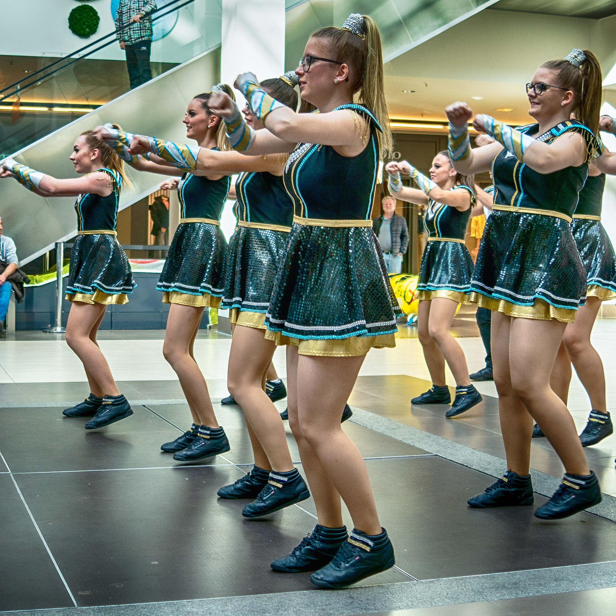 Free download high resolution image - free image free photo free stock image public domain picture -Cheerleader and dancer performing on stage