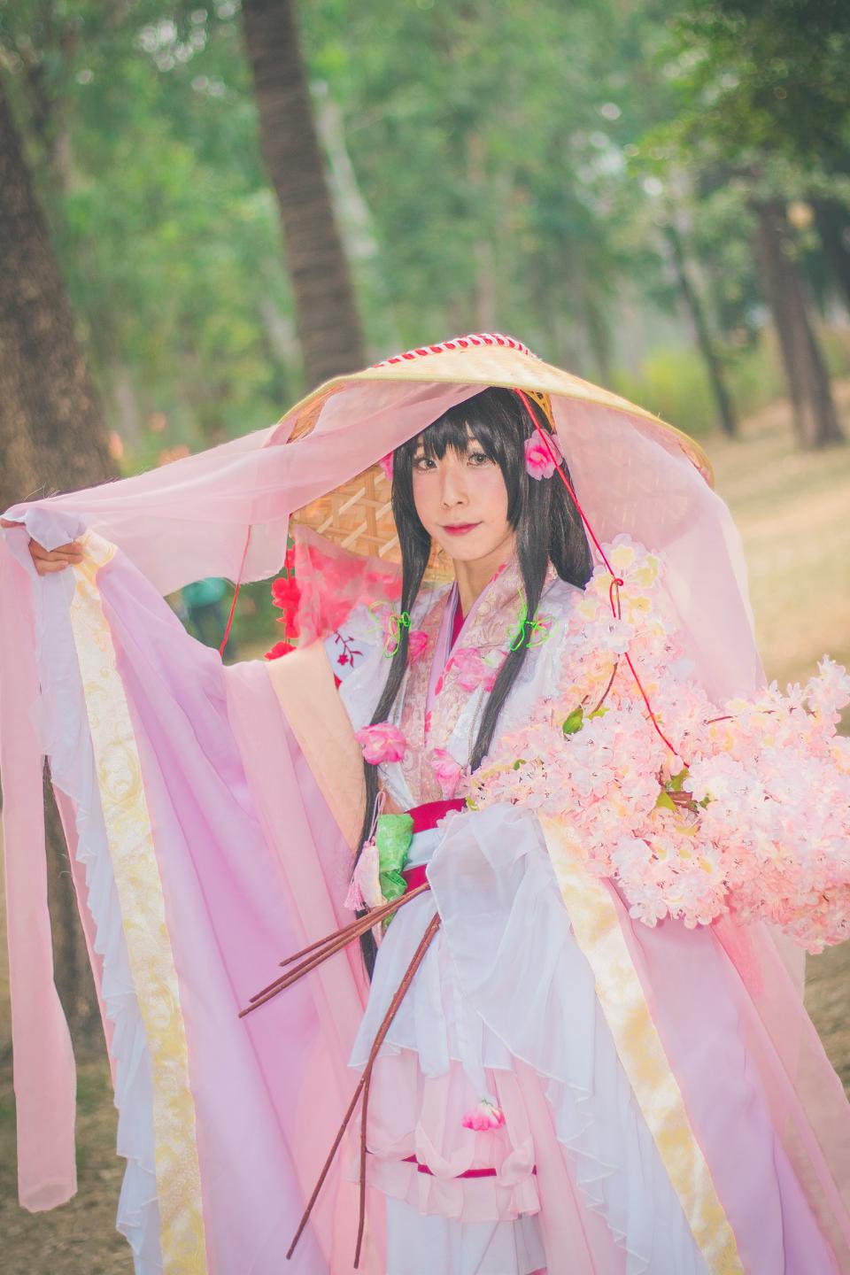 Free download high resolution image - free image free photo free stock image public domain picture  An unidentified Japanese anime cosplay pose