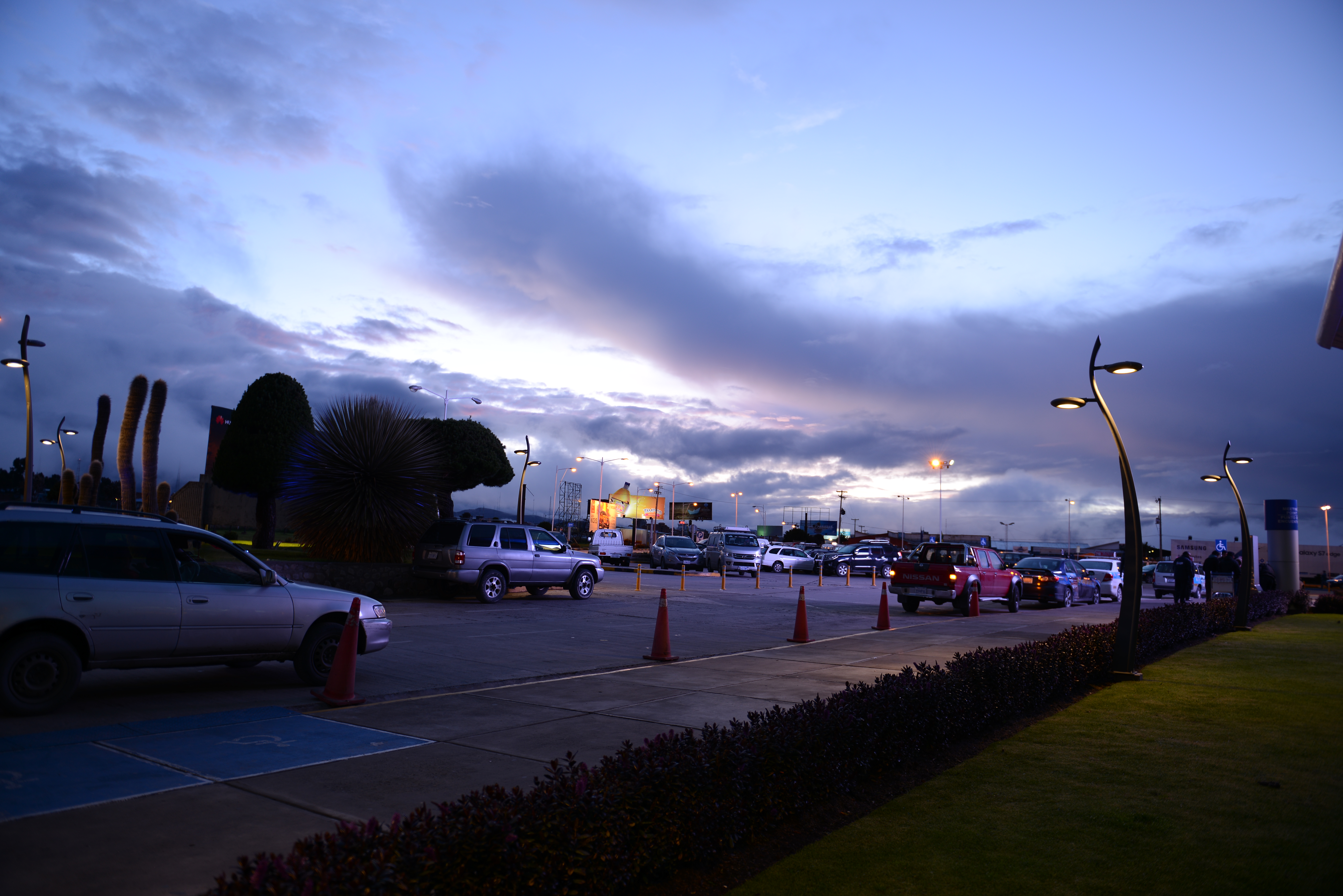 Free download high resolution image - free image free photo free stock image public domain picture -Cityscape with the city lights of Uyuni at sunset