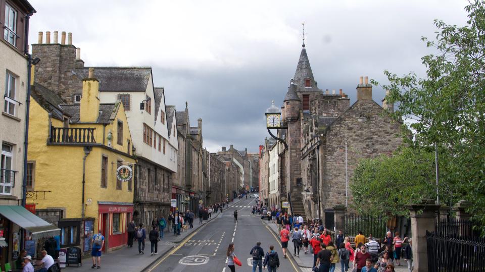 Free download high resolution image - free image free photo free stock image public domain picture  Old town Edinburgh and Edinburgh castle in Scotland UK