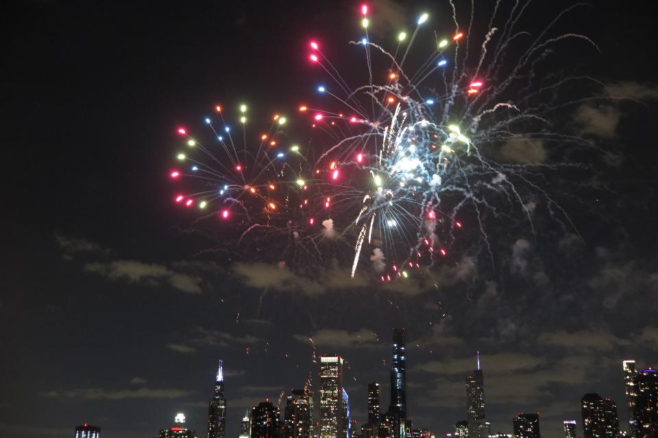 Free download high resolution image - free image free photo free stock image public domain picture  View of Chicago downtown and Navy Pier with grand fireworks