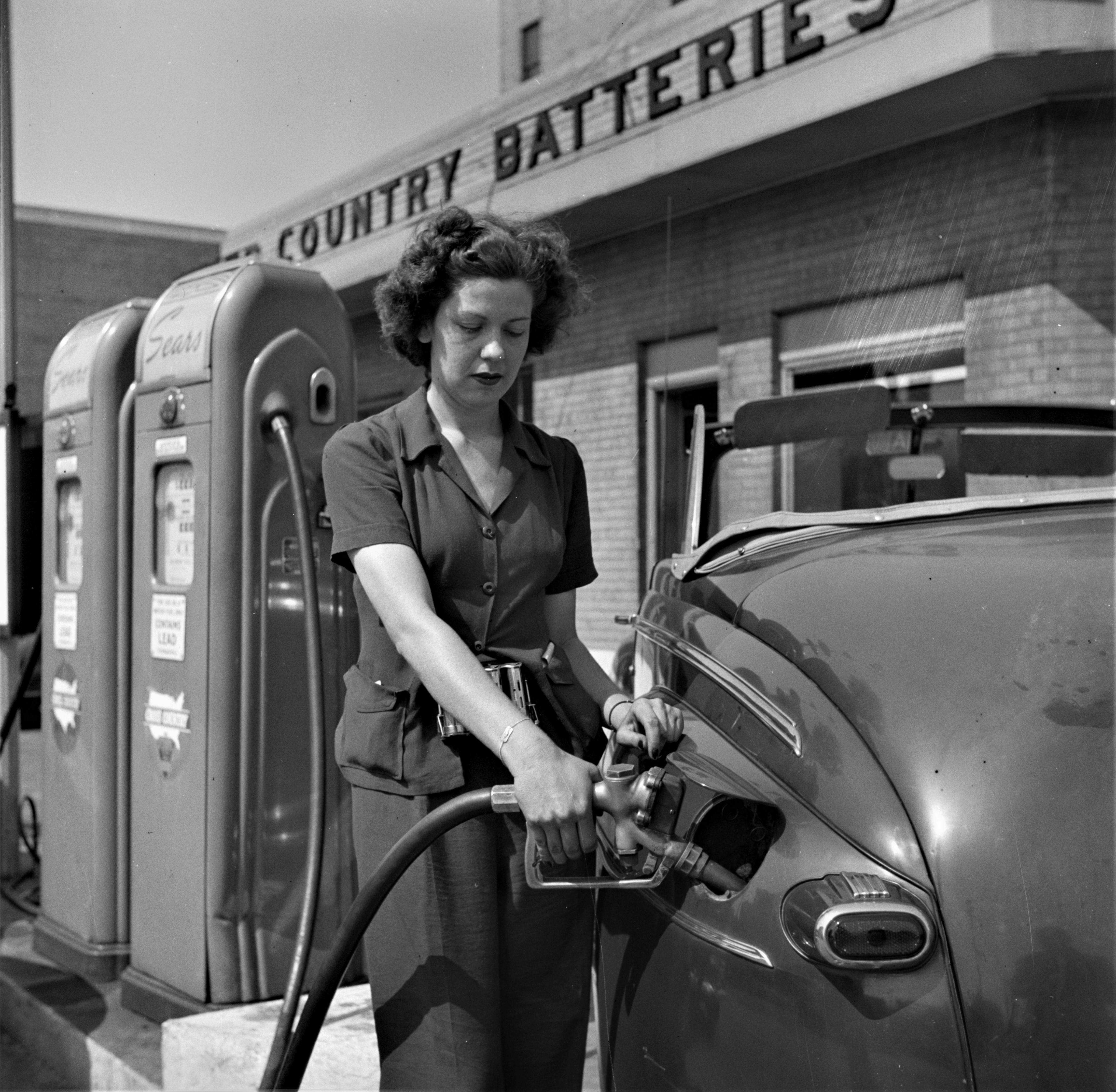 Free download high resolution image - free image free photo free stock image public domain picture -Ms Gasoline operator