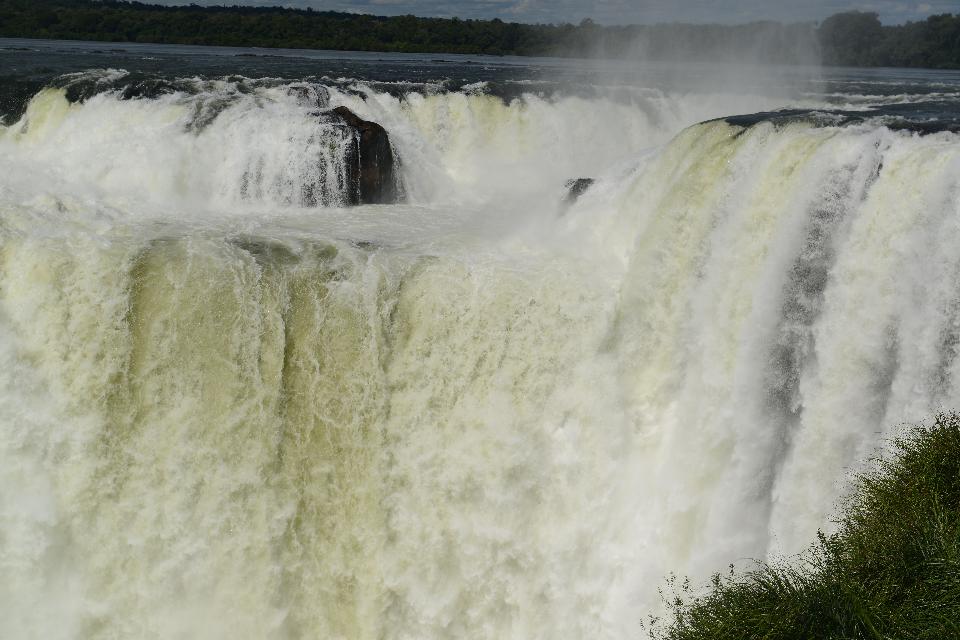 Free download high resolution image - free image free photo free stock image public domain picture  Amazing waterfalls at Iguazu Falls