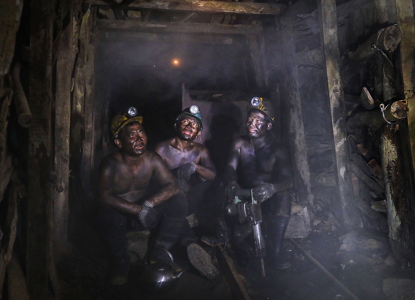 Free download high resolution image - free image free photo free stock image public domain picture -Silhouette of workers in mine