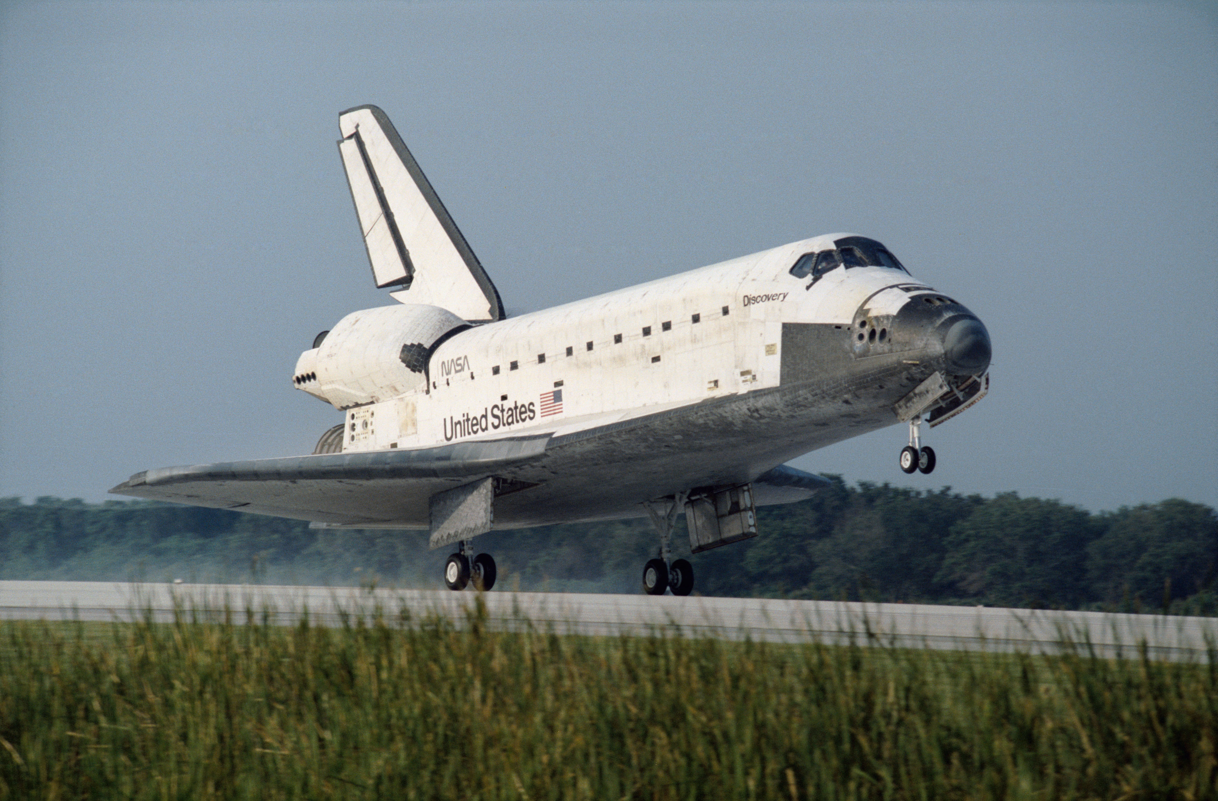 Free download high resolution image - free image free photo free stock image public domain picture -Space Shuttle Discovery STS-70