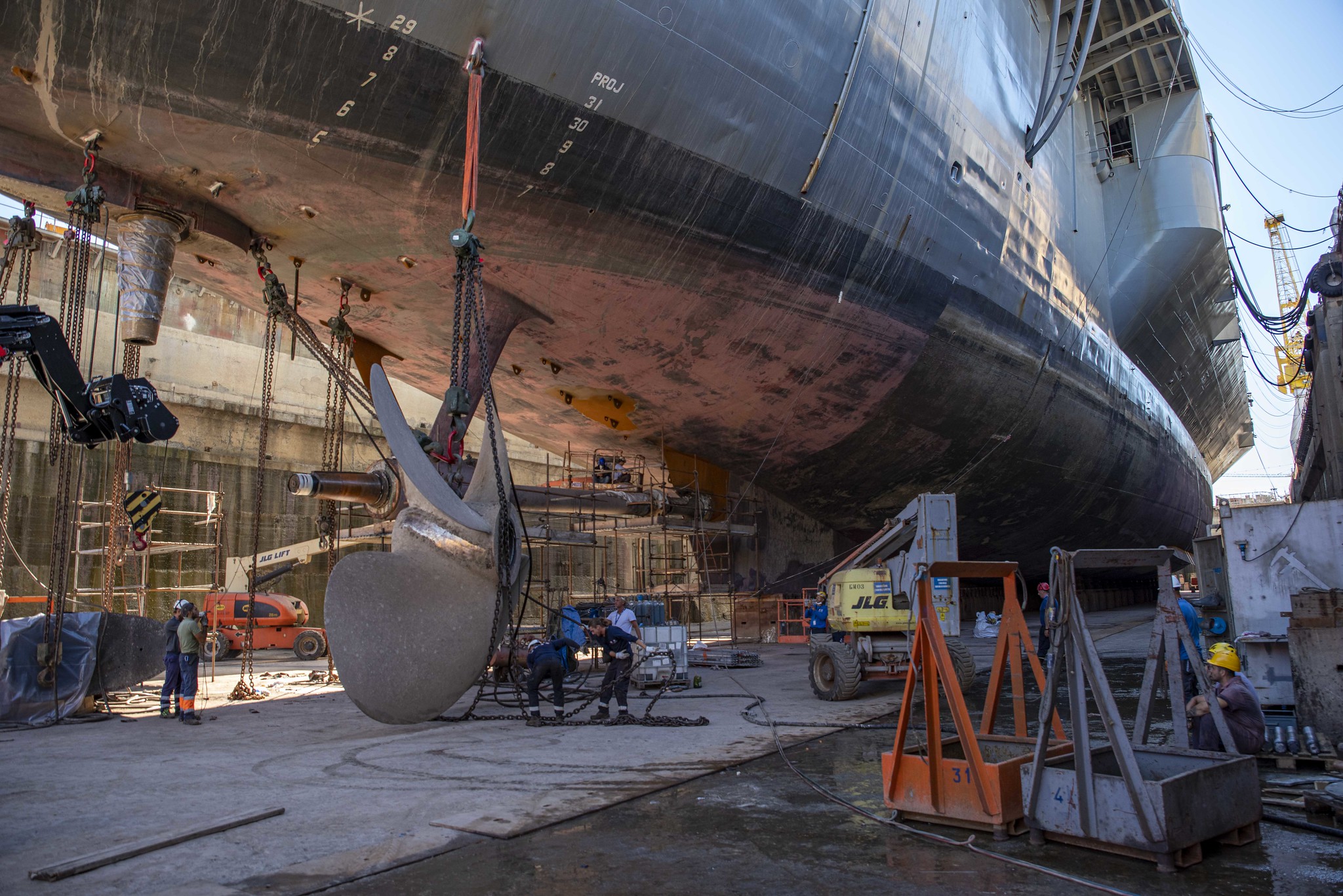 Free download high resolution image - free image free photo free stock image public domain picture -Vessel in the dock. Shipyard inside