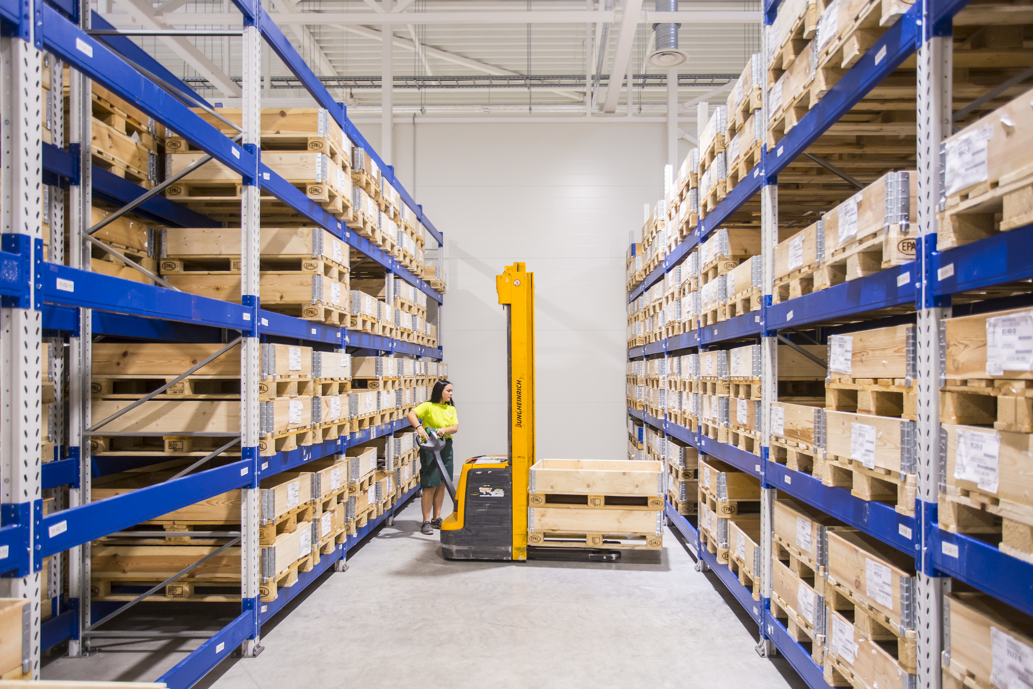 Free download high resolution image - free image free photo free stock image public domain picture -A small warehouse of spare parts and components