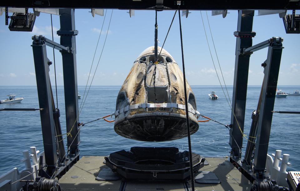 Free download high resolution image - free image free photo free stock image public domain picture  SpaceX Crew Dragon Endeavour Lifted Aboard Recovery Ship