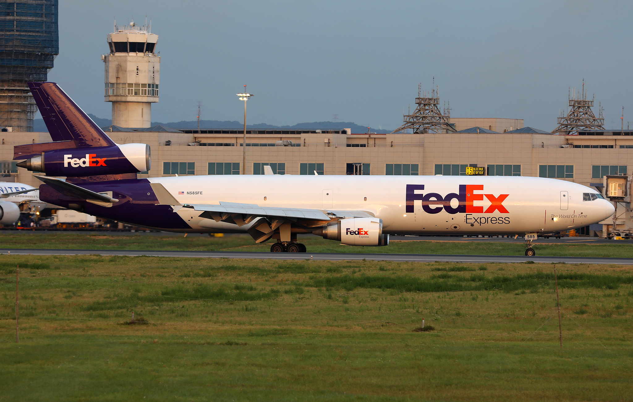 Free download high resolution image - free image free photo free stock image public domain picture -FedEx Cargo Airplane