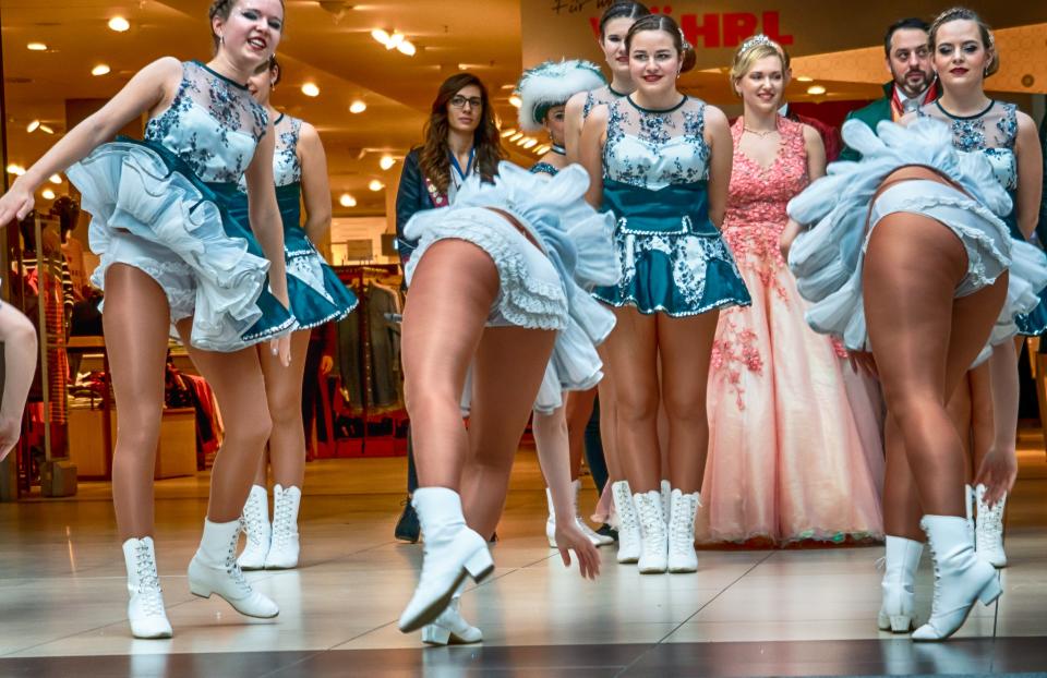 Free download high resolution image - free image free photo free stock image public domain picture  Cheerleader and dancer performing on stage