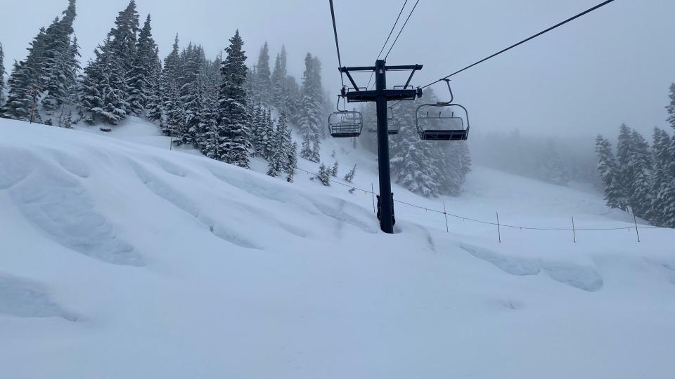 Free download high resolution image - free image free photo free stock image public domain picture  chairlift at ski resort with mountain range