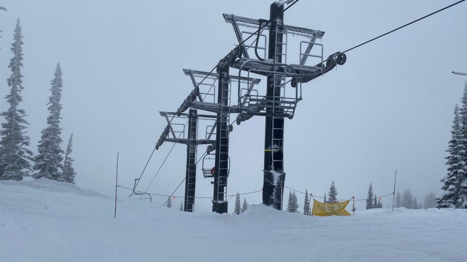 Free download high resolution image - free image free photo free stock image public domain picture  chairlift at ski resort with mountain range