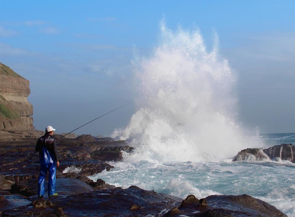 Free download high resolution image - free image free photo free stock image public domain picture  Fisherman stands on the beach and throws a fishing rod