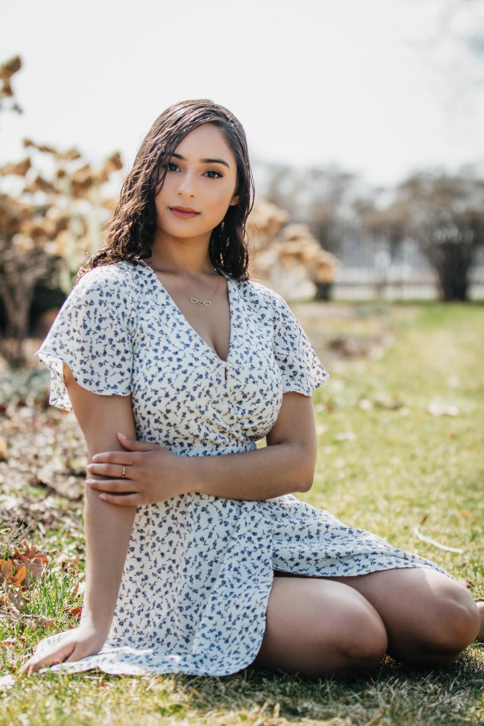 Free download high resolution image - free image free photo free stock image public domain picture  A girl sitting on the grass